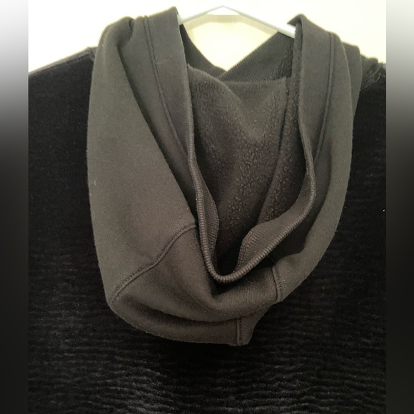 Alo Yoga Velour Pullover Hoodie - Picture 6 of 10